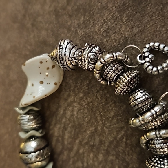 5/$25 Acrylic Beaded Coquette Charms Stretch Bracelet - Picture 5 of 5